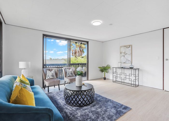  at 1/233 Glengarry Road, Glen Eden, Auckland