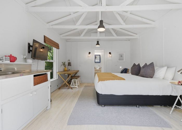  at 19 Crescent Road West, Ostend, Waiheke Island, Auckland