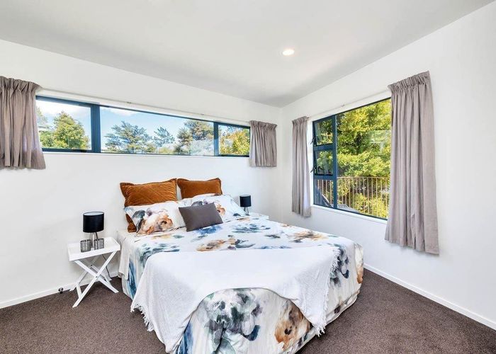  at 12/53 The Avenue, Albany, North Shore City, Auckland