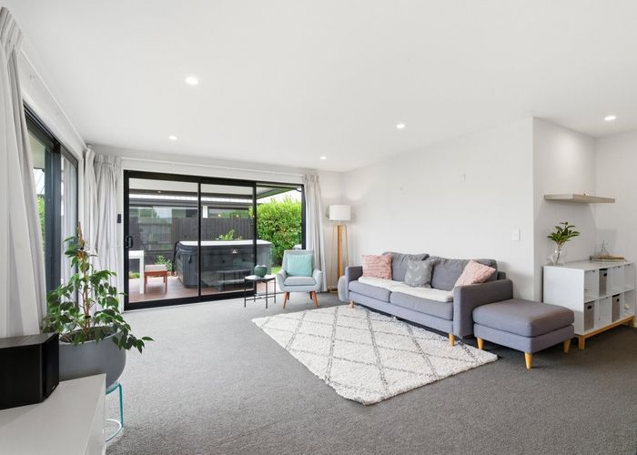  at 7 Derek Anderson Place, Halswell, Christchurch City, Canterbury