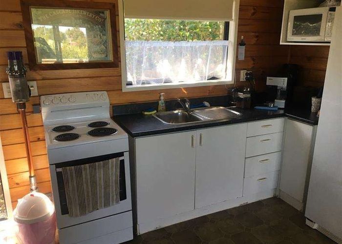  at 26 Drome View Place, Beach Haven, Auckland