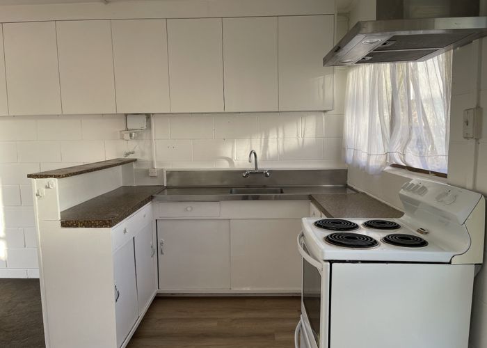  at 1/15 Robson St, Mount Roskill, Auckland City, Auckland