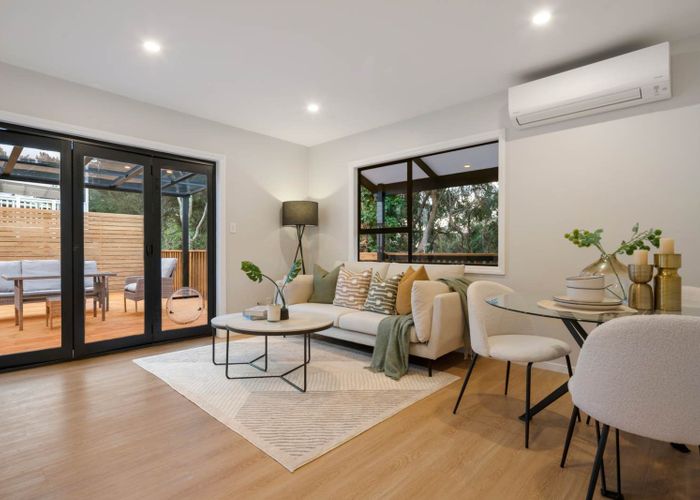  at 11 Claverdon Drive, Massey, Waitakere City, Auckland