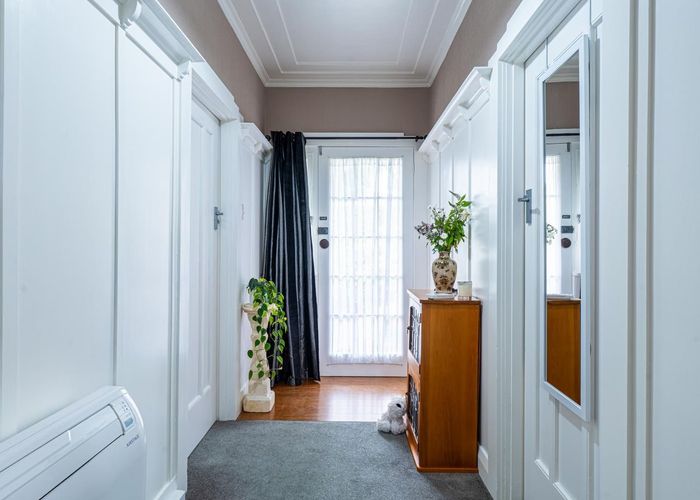  at 70 Mornington Road, Balaclava, Dunedin, Otago