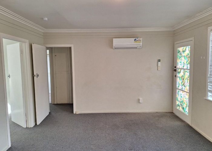  at 2/10 Croydon Road, Mount Eden, Auckland City, Auckland