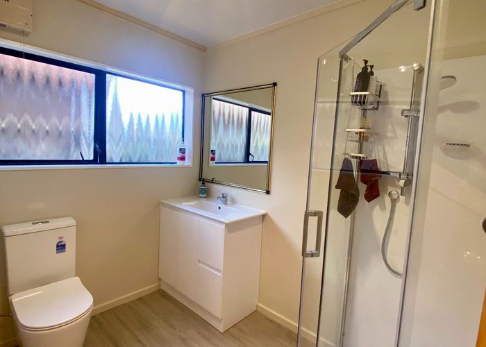  at 2/132 Taylor Street, Blockhouse Bay, Auckland