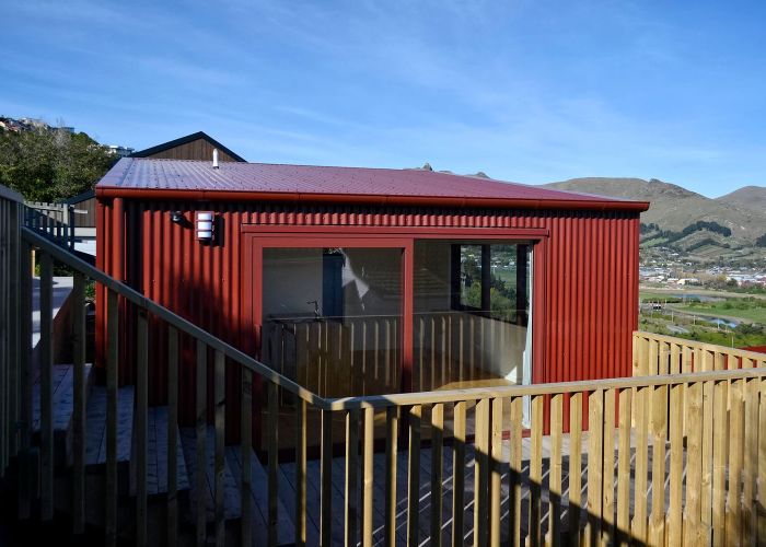  at 9B Challis Place, Mount Pleasant, Christchurch City, Canterbury