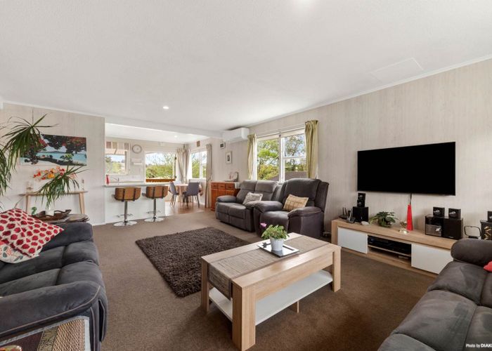  at 38 Hatherlow Street, Glenfield, North Shore City, Auckland
