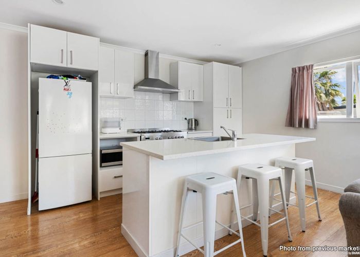  at 4 Matai Road, Stanmore Bay, Whangaparaoa