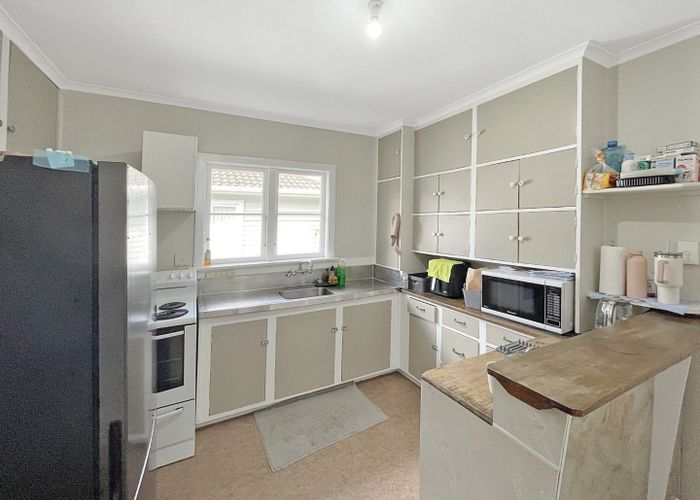  at 145 Main Road, Wainuiomata, Lower Hutt, Wellington