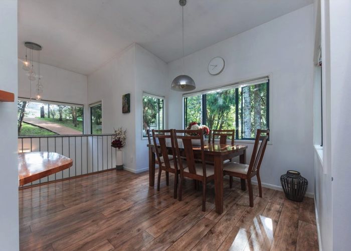  at 220 Woodlands Park Rd, Titirangi, Waitakere City, Auckland