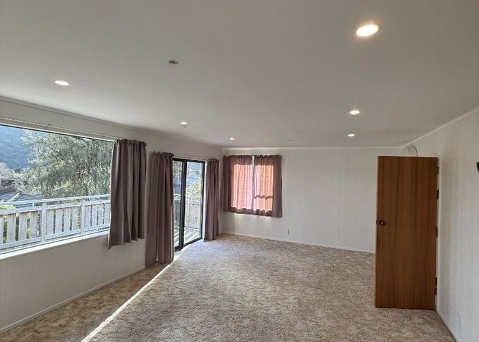  at 1/21A Roband Crescent, Brown Owl, Upper Hutt, Wellington