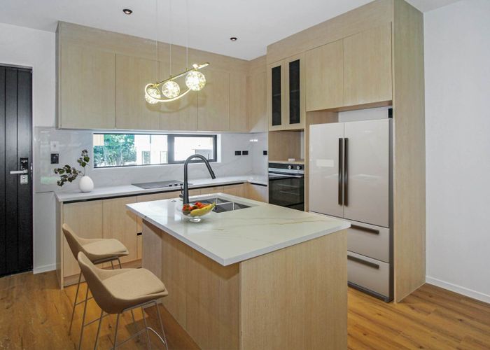  at 5/6 Broadview Place, Howick, Manukau City, Auckland