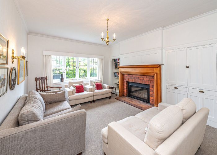  at 39 Brassey Road, Saint Johns Hill, Whanganui