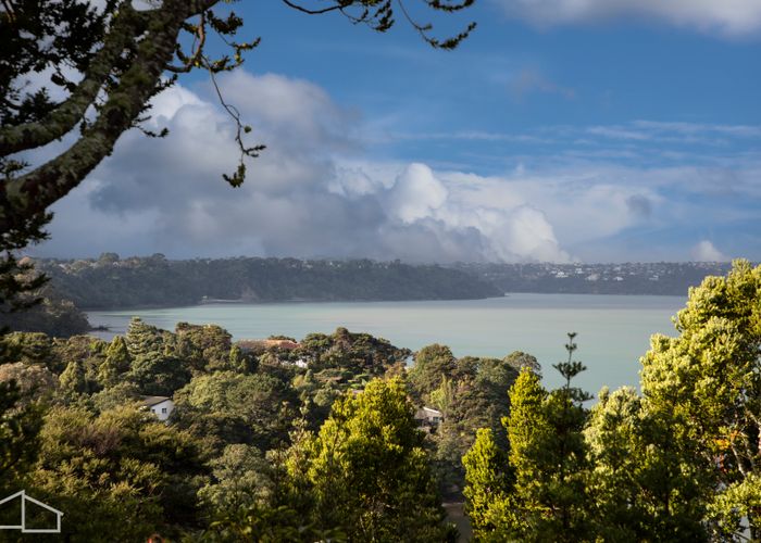  at 8 Wood Bay Road, Titirangi, Auckland