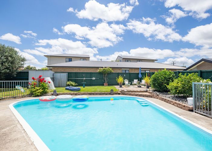  at 9 Matthews Crescent, Melville, Hamilton, Waikato