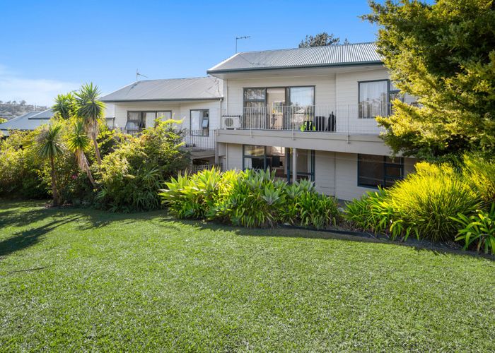  at 6/53 The Avenue, Albany, Auckland