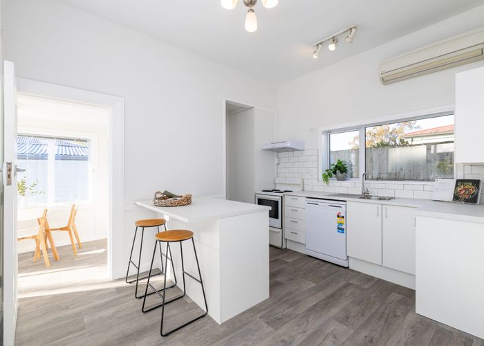  at 19B Russell Street, Linwood, Christchurch City, Canterbury
