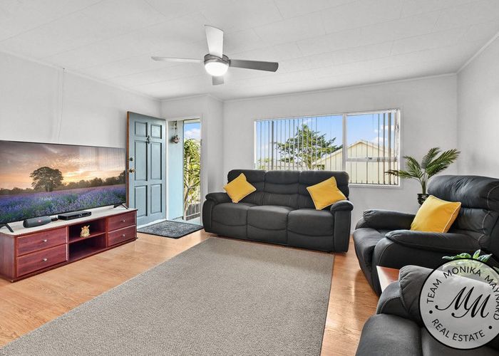  at 20 Aronia Way, Goodwood Heights, Manukau City, Auckland