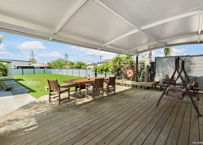  at 14 Kowhai Avenue, Kaiaua, Pokeno