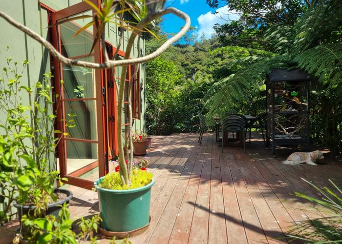  at 3 Nepean Avenue, Orapiu, Waiheke Island, Auckland