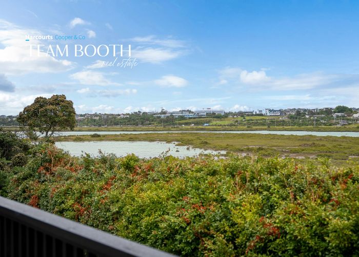  at 2/5 Francis Street, Takapuna, North Shore City, Auckland
