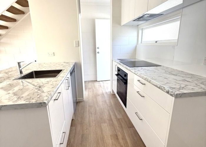  at 11/20 Umere Crescent, Ellerslie, Auckland City, Auckland