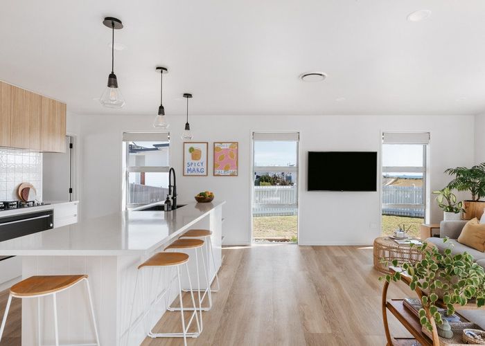  at 60 Pacific Parade, Coastlands, Whakatane, Bay Of Plenty