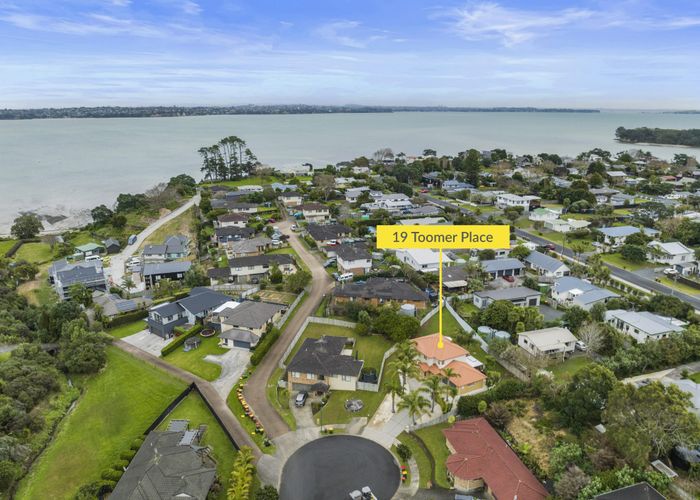  at 19 Toomer Place, Beachlands, Auckland