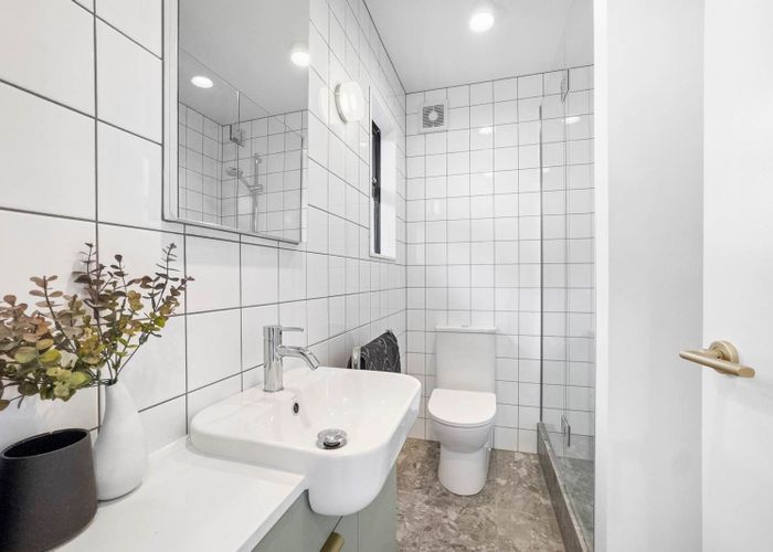  at 5/29 Sentinel Road, Herne Bay, Auckland City, Auckland
