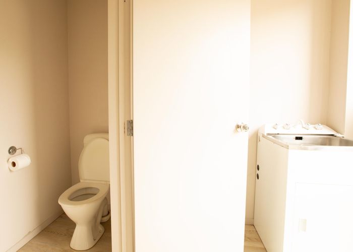  at 7f Jones Cres, Melville, Hamilton, Waikato