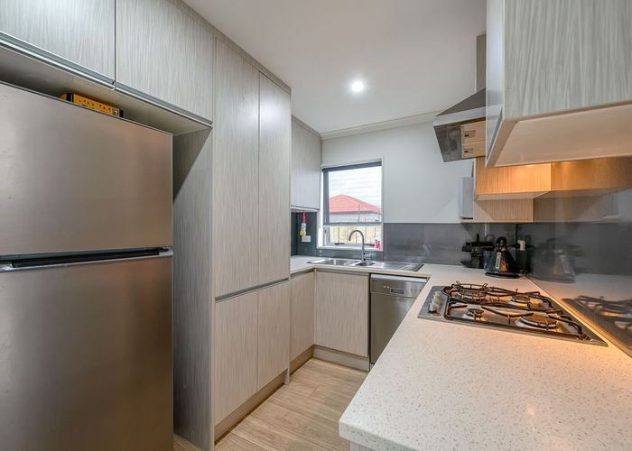  at 6/9 Maru Road, Takanini, Papakura, Auckland