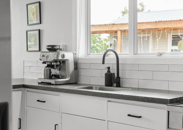  at 21 Rhonda Avenue, Deanwell, Hamilton, Waikato