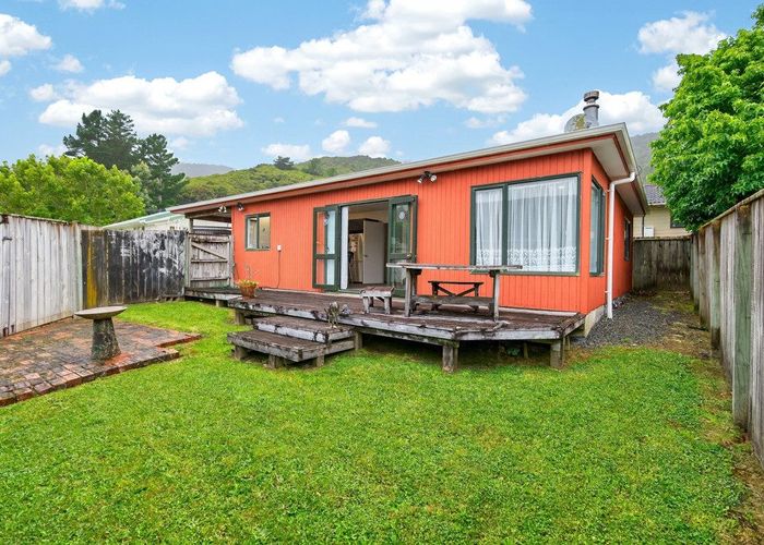  at 32A Hay Street, Naenae, Lower Hutt, Wellington