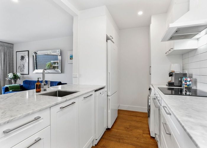  at 2/32C Ballarat Street, Ellerslie, Auckland City, Auckland