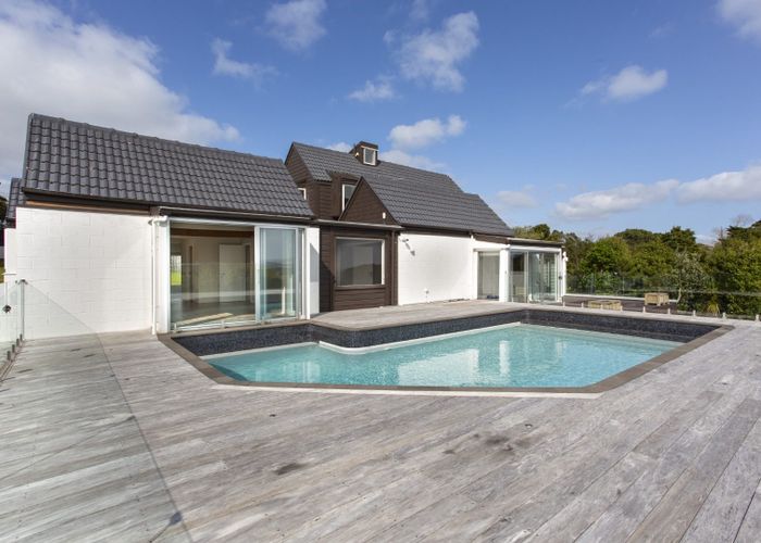  at 372 Redoubt Road, Totara Park, Manukau City, Auckland