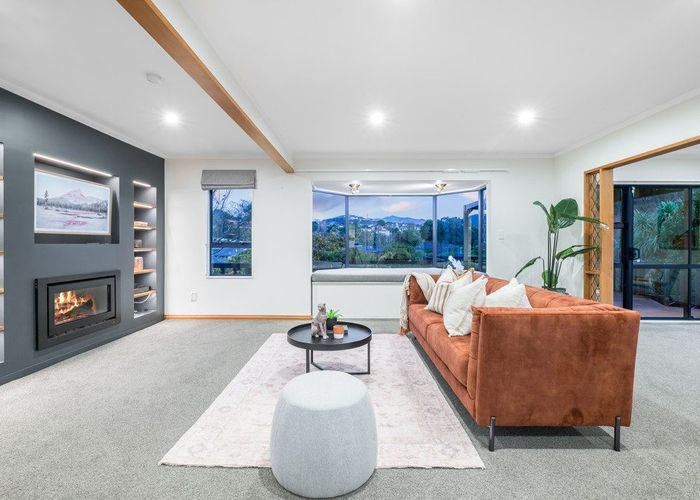  at 34 Shackle Lane, Whitby, Porirua, Wellington