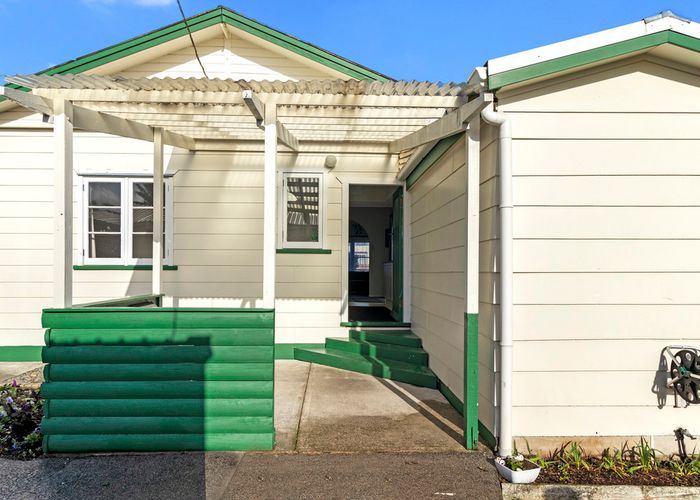  at 28 Smith Street, Frankton, Hamilton
