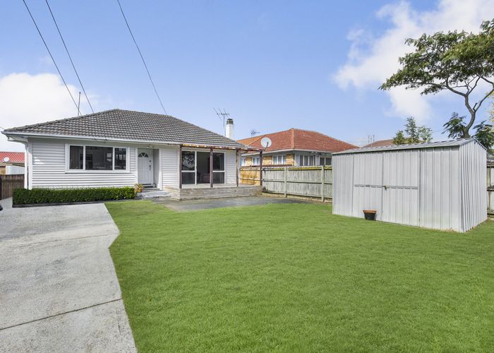  at 8 Orakau Road, Mangere East, Auckland