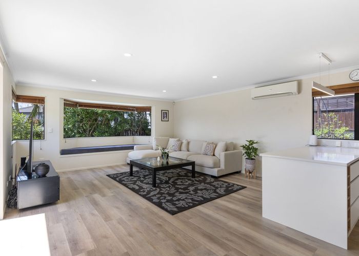  at 35 Waimanu Bay Drive, Te Atatu Peninsula, Waitakere City, Auckland
