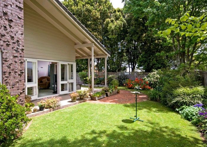 at 4 Nassau Court, Half Moon Bay, Manukau City, Auckland