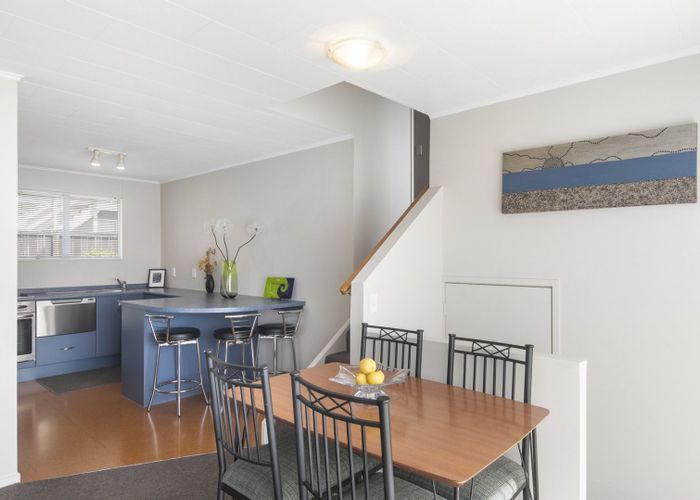  at 1/63 Zita Maria Drive, Massey, Waitakere City, Auckland