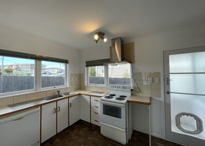  at 1/31 Exmouth Road, Northcote, North Shore City, Auckland