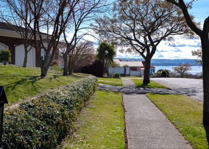  at 4 Aquarius Drive, Kawaha Point, Rotorua, Bay Of Plenty