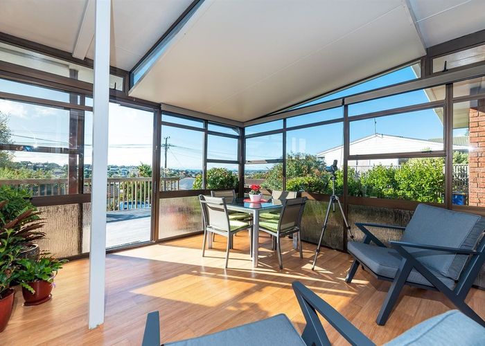  at 1/30 Quebec Road, Milford, North Shore City, Auckland