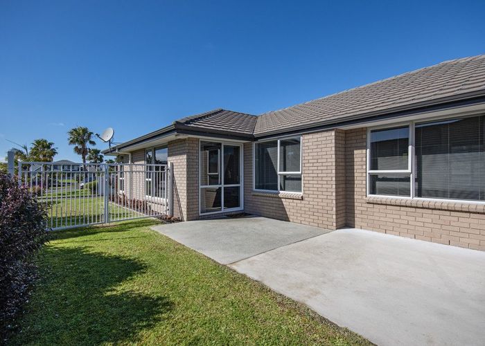 For sale | 82 Barbados Way, One Tree Point, Whangarei, Northland ...