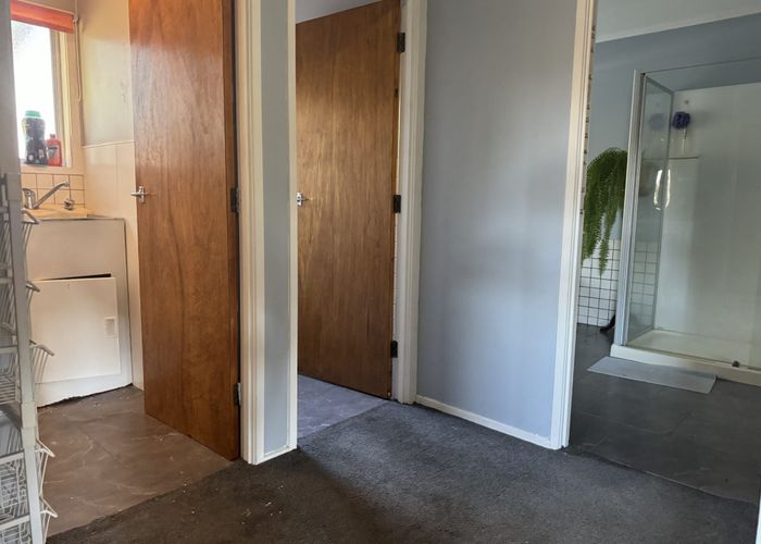  at 1/8 Wickstead Place, Massey West, Waitakere City, Auckland