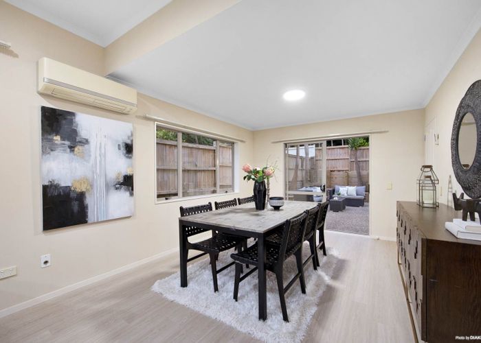  at 4 Carbisdale Road, Flat Bush, Auckland