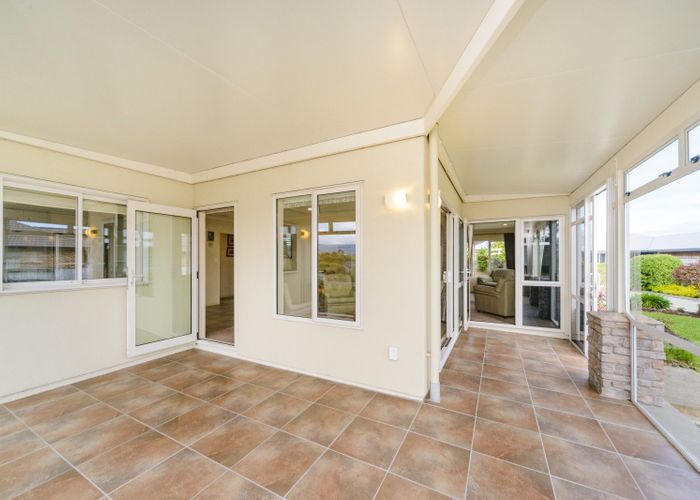  at 1 Silkwood Place, Fitzherbert, Palmerston North