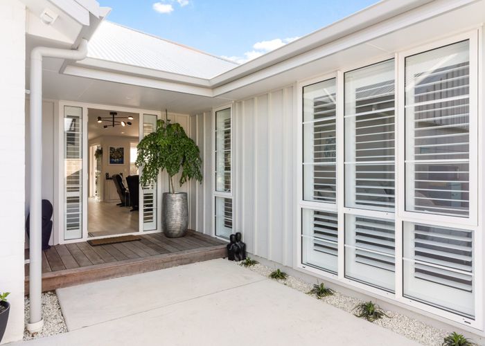  at 5 Serrata Close, Papamoa Beach, Papamoa